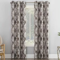 New 🌟 Sun Zero Amos Ikat Print 100% Blackout Grommet Curtain Panel 40 X 84 👏